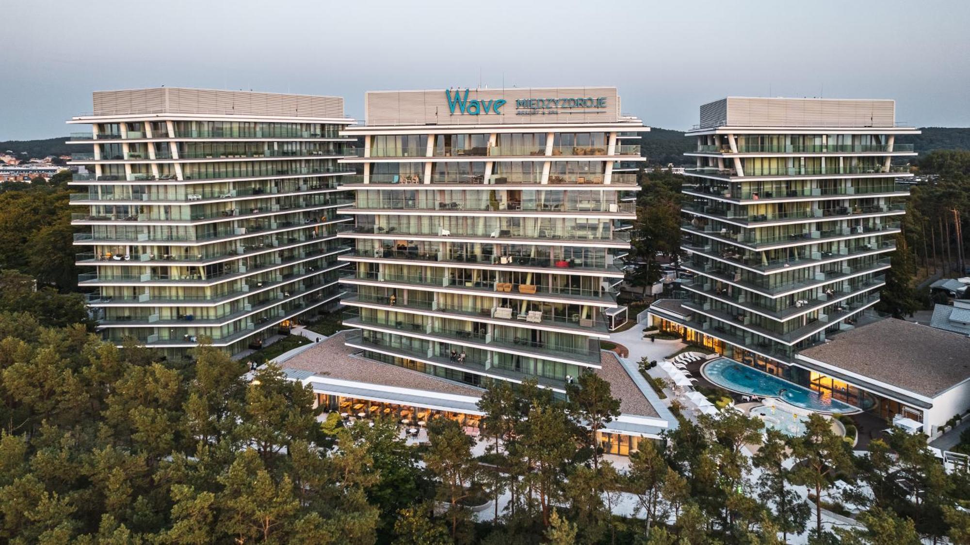 Prywatne Apartamenty Sun & Snow W Wave Z Basenem Misdroy Exterior foto